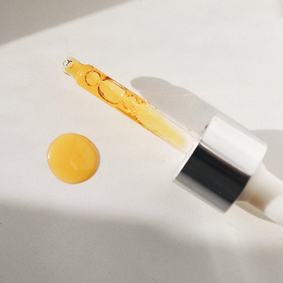 Brightening Berry Vitamin C Facial Oil Gesichtsöl Mount Lai - Genuine Selection